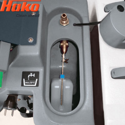 Hệ thống điều khiển và phao chống tràn máy chà sàn Hako Scrubsmaster B30  